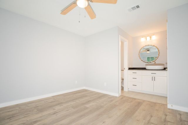 4219 Brandemere Way Street, Houston, TX 77066
