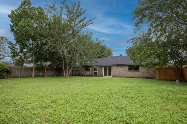 4219 Brandemere Way Street, Houston, TX 77066