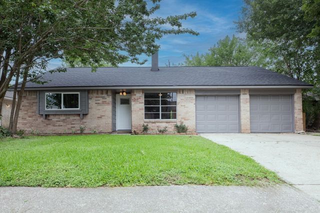 4219 Brandemere Way Street, Houston, TX 77066