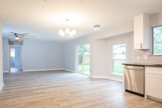 4219 Brandemere Way Street, Houston, TX 77066