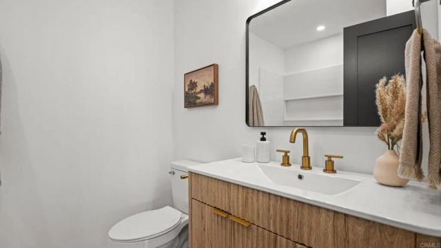 191 Bronze Way, Vista, CA 92083