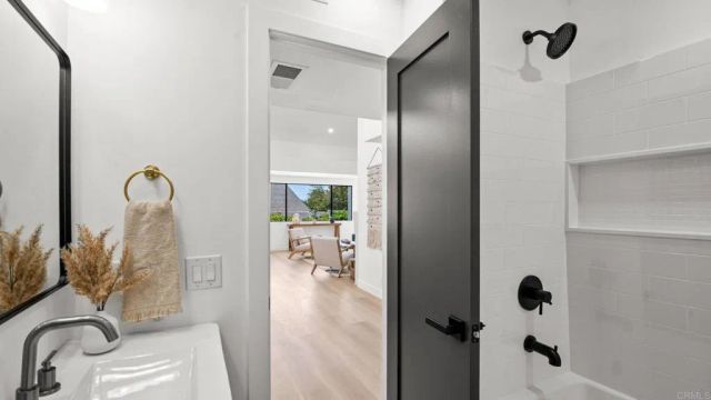 191 Bronze Way, Vista, CA 92083