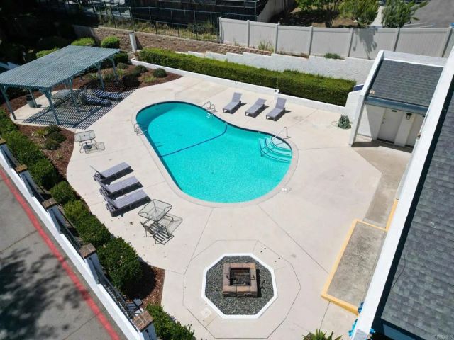 191 Bronze Way, Vista, CA 92083