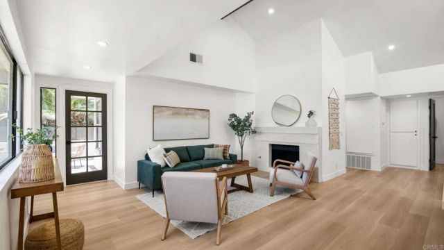 191 Bronze Way, Vista, CA 92083