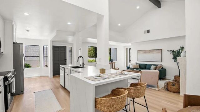 191 Bronze Way, Vista, CA 92083