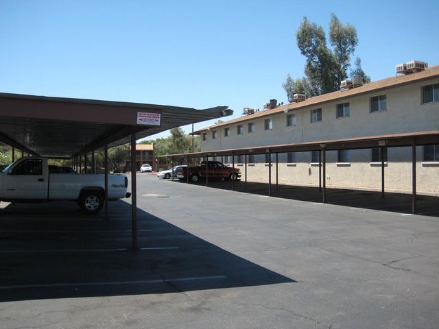 2002 E Sweetwater Avenue 202, Phoenix, AZ 85022