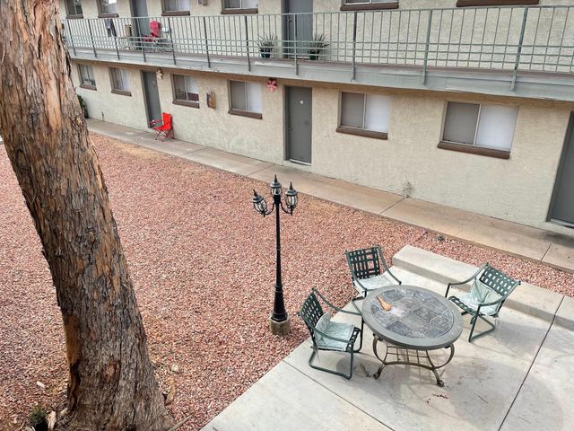 2002 E Sweetwater Avenue 202, Phoenix, AZ 85022