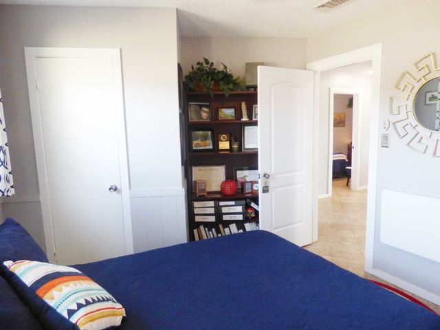 149 Bay Roc Lane, Runaway Bay, TX 76426