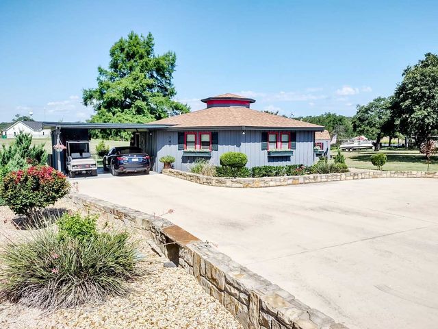 149 Bay Roc Lane, Runaway Bay, TX 76426