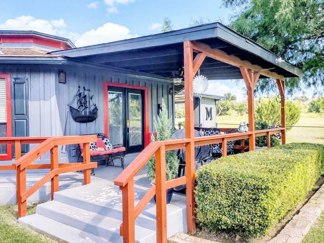 149 Bay Roc Lane, Runaway Bay, TX 76426