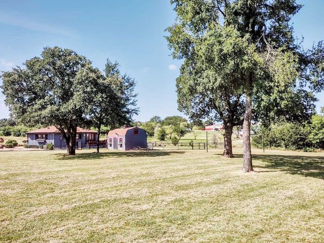 149 Bay Roc Lane, Runaway Bay, TX 76426