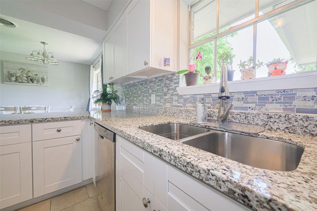 101 Wildrose Street, Baytown, TX 77520