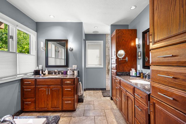 717 Stonegate Drive, Collier Twp, PA 15071