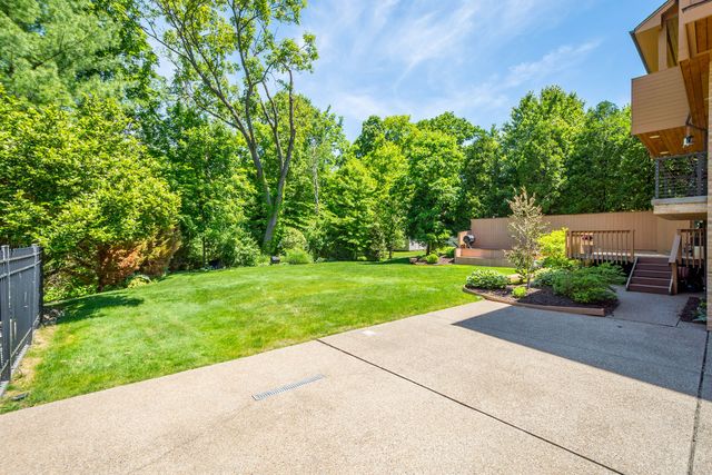 717 Stonegate Drive, Collier Twp, PA 15071