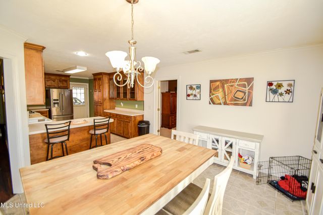305 Peachtree Street, Brandon, MS 39042