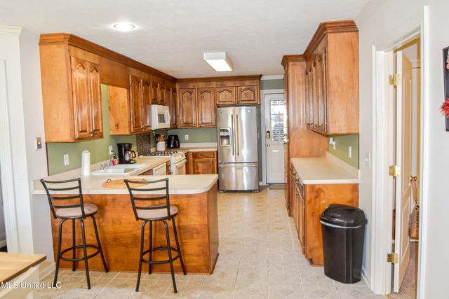 305 Peachtree Street, Brandon, MS 39042