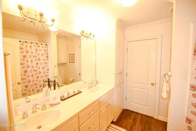 305 Peachtree Street, Brandon, MS 39042