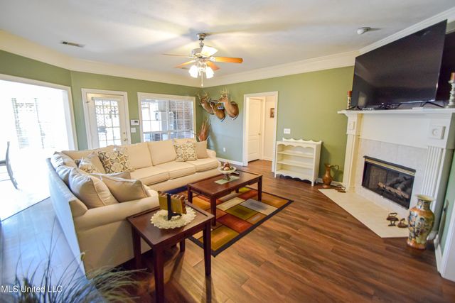 305 Peachtree Street, Brandon, MS 39042