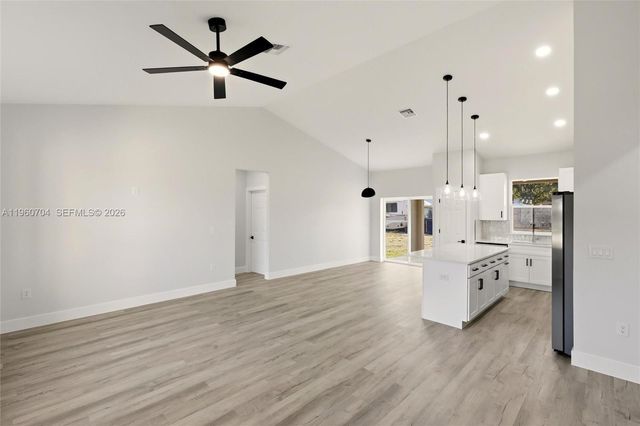 3825 Citroen Drive, Sebring, FL 33872