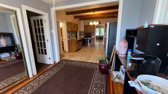 4136 N Bell Avenue, Chicago, IL 60618