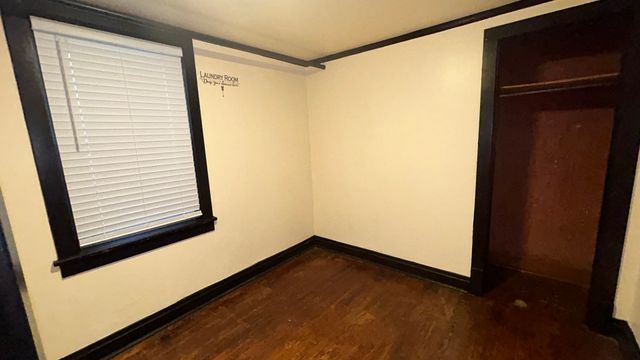 4136 N Bell Avenue, Chicago, IL 60618