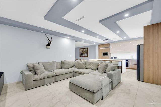 2403 S Dominique Street, Pharr, TX 78577