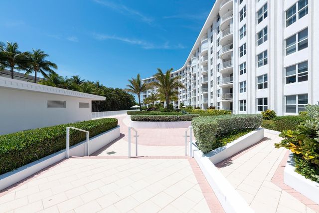 2295 S Ocean Boulevard 404, Palm Beach, FL 33480