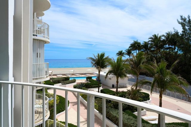 2295 S Ocean Boulevard 404, Palm Beach, FL 33480