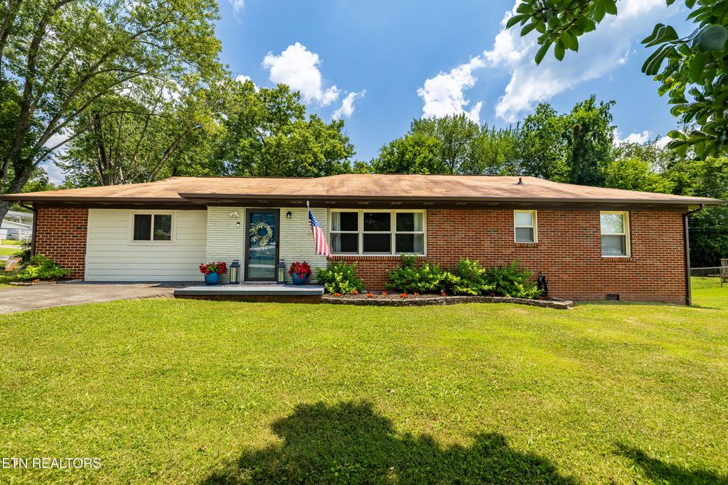 101 Hopi Drive, Maryville, TN 37804