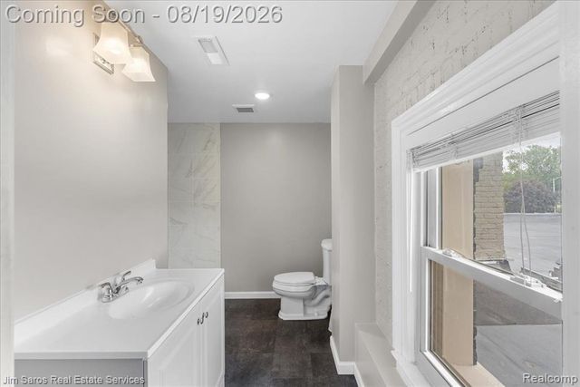 26717 Little Mack Avenue, Saint Clair Shores, MI 48081