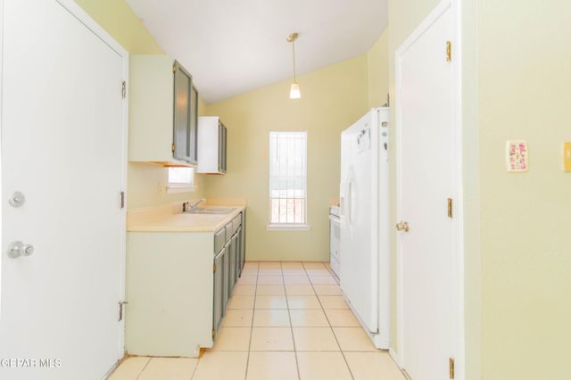 12056 Bellows Court, El Paso, TX 79936