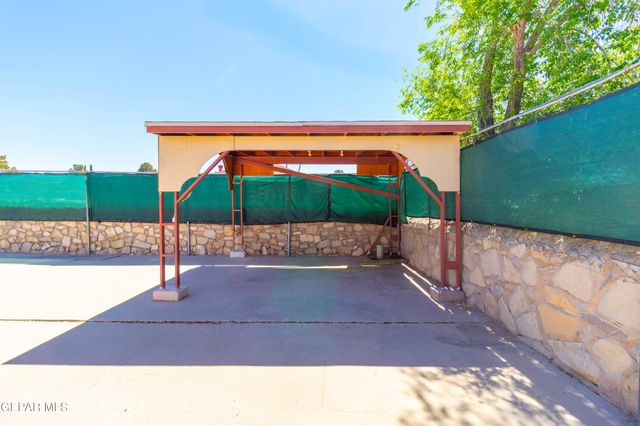 12056 Bellows Court, El Paso, TX 79936