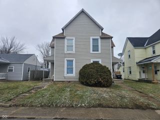 1624 S J Street, Elwood, IN 46036
