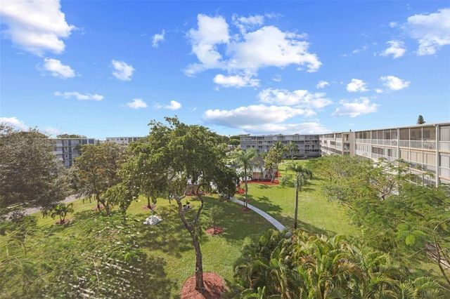 4650 Washington St 504, Hollywood, FL 33021