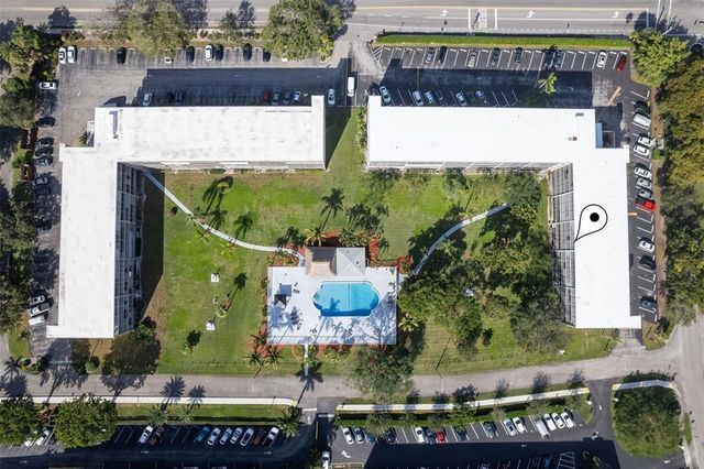 4650 Washington St 504, Hollywood, FL 33021