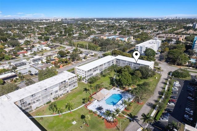 4650 Washington St 504, Hollywood, FL 33021