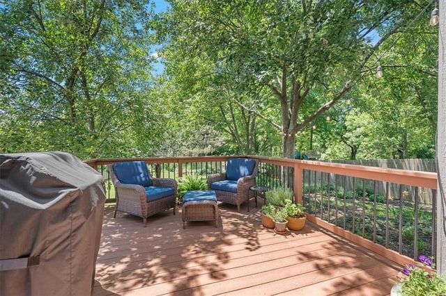 14913 W 124th Terrace, Olathe, KS 66062
