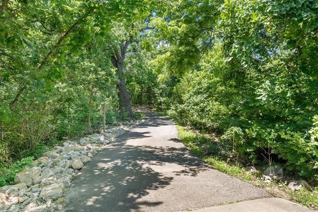 14913 W 124th Terrace, Olathe, KS 66062
