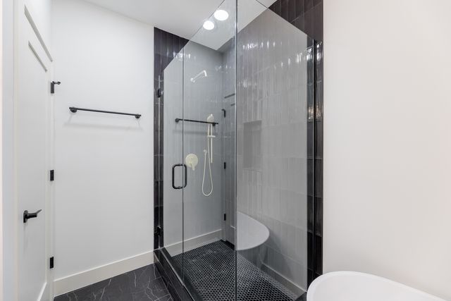 5921 S Calumet Avenue 1, Chicago, IL 60637