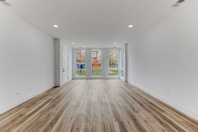 5921 S Calumet Avenue 1, Chicago, IL 60637