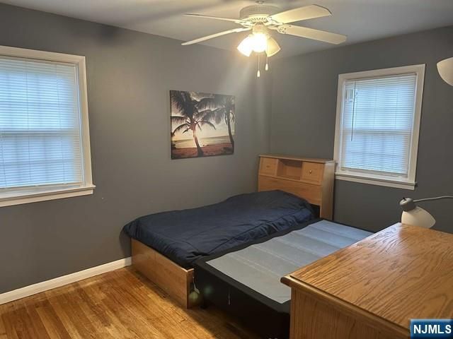 22 Garners Lane, Elmwood Park, NJ 07407