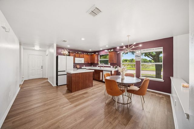 2929 Mccormick Drive, Lancaster, TX 75134