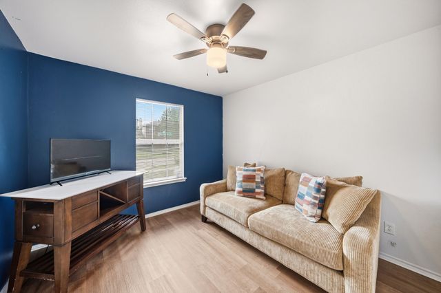 2929 Mccormick Drive, Lancaster, TX 75134