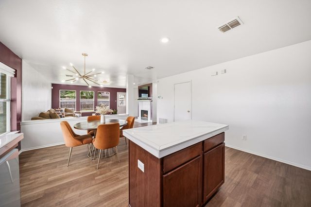 2929 Mccormick Drive, Lancaster, TX 75134