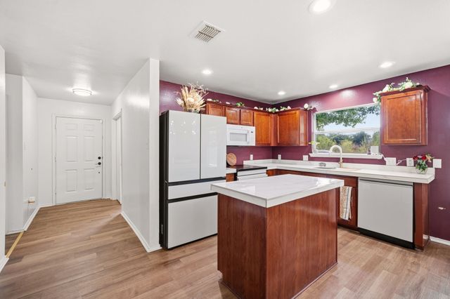 2929 Mccormick Drive, Lancaster, TX 75134