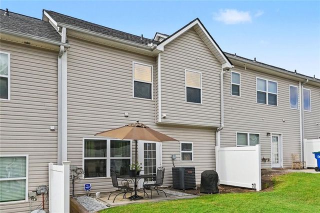 2555 Flat Shoals Road 2802, Atlanta, GA 30349