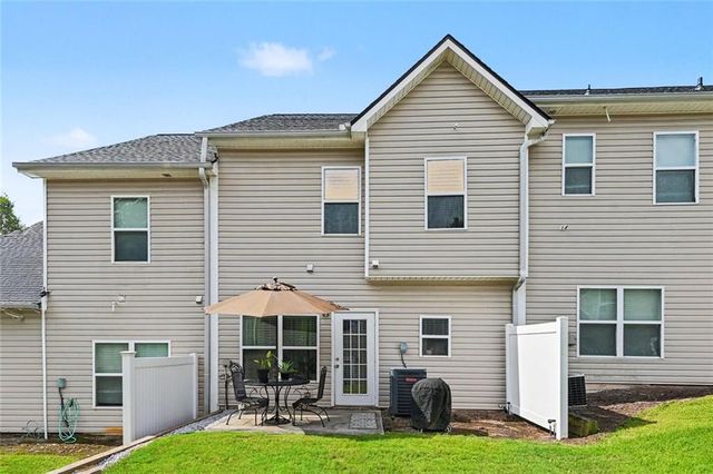 2555 Flat Shoals Road 2802, Atlanta, GA 30349