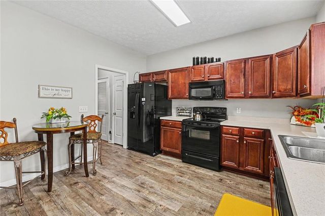 2555 Flat Shoals Road 2802, Atlanta, GA 30349