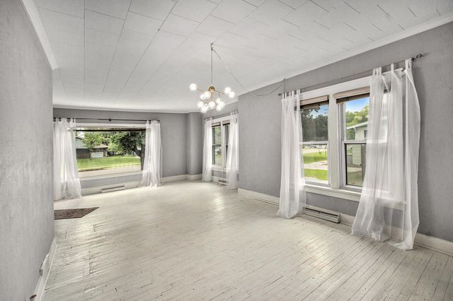 919 Lawndale Street, Ludington, MI 49431