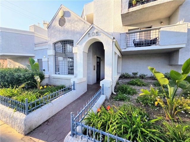 505 W 5th St 306, Long Beach, CA 90802